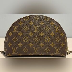 Louis Vuitton Trousse Demi Ronde Cosmetic Pouch Monogram Canvas